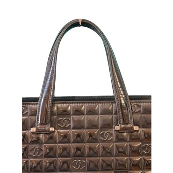 CHANEL CHOCOLATE BAR COCO CHANEL PATENT TOTE*Hologram*ENTRUPY - Picture 2 of 13